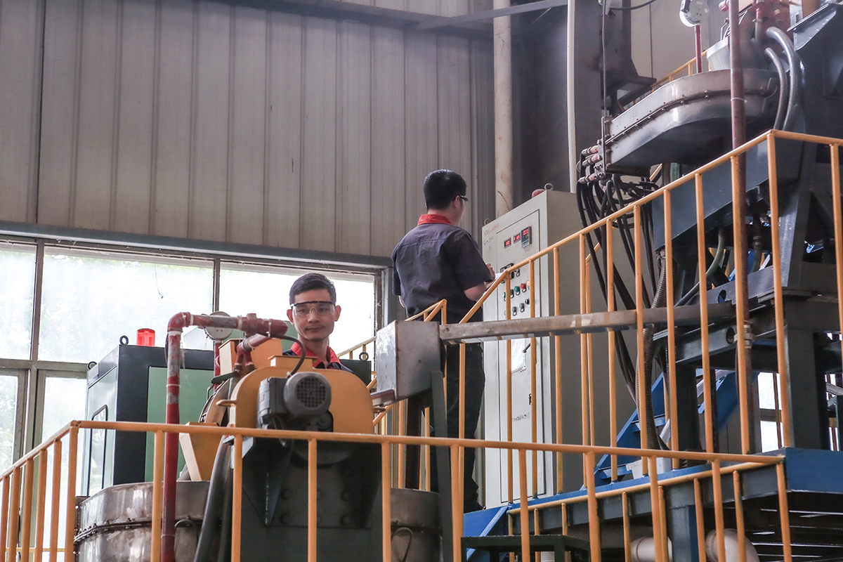 Línea de separación magnética por gravedad de ilmenita para pruebas industriales Línea de separación magnética por gravedad de ilmenita para pruebas industriales